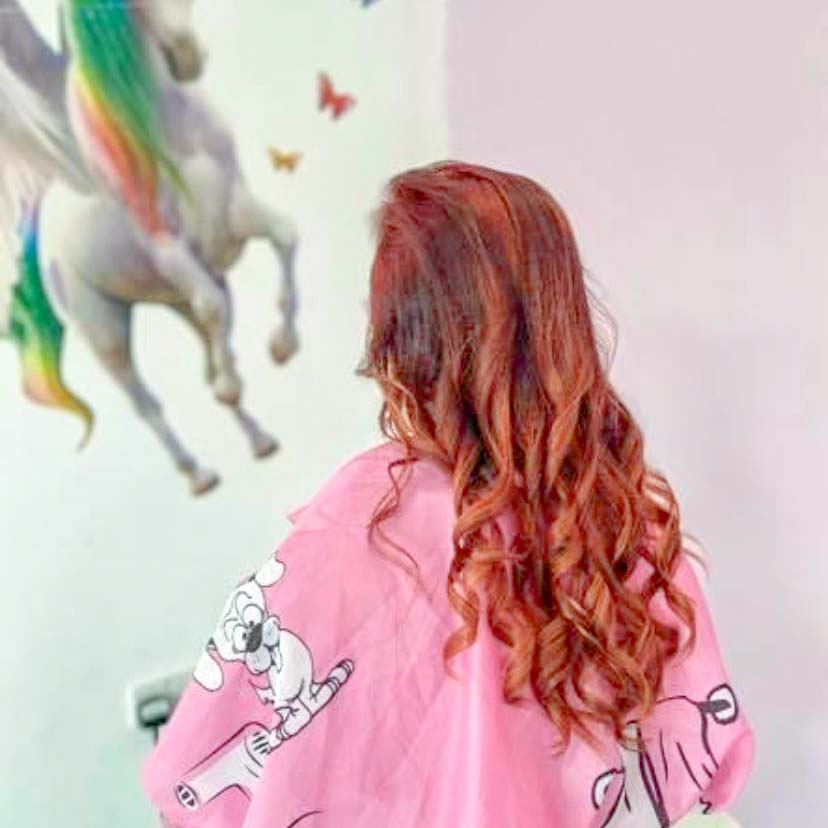 picture of child having hair cut